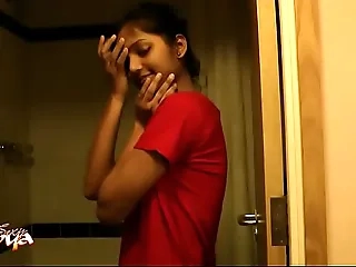 Supah Hot Indian Babe Divya Almost Shower - Indian Porn